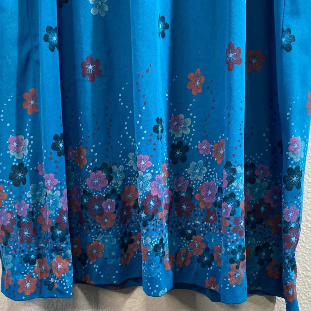 LORAC Blue Floral Long Sleeve Dress - Picture 6 of 7